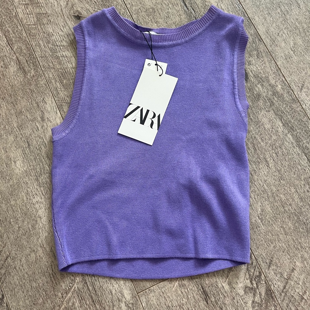 NWT Zara Basic Cropped Knit Top Size: Small Color: Purple
